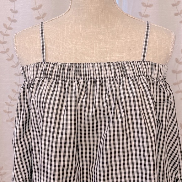 Iz Byer woman’s print off the shoulder back and white 3/4 sleeve cotton top - Picture 5 of 16